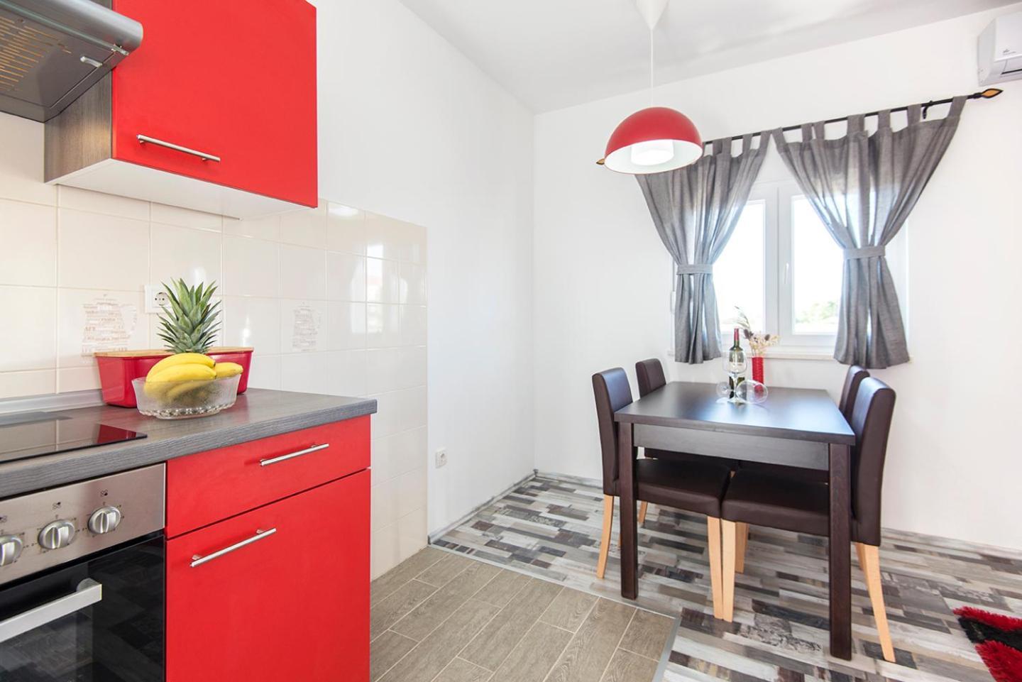 Apartments Cape Deluxe รทินา ภายนอก รูปภาพ